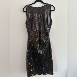 Sequins dress with open back
